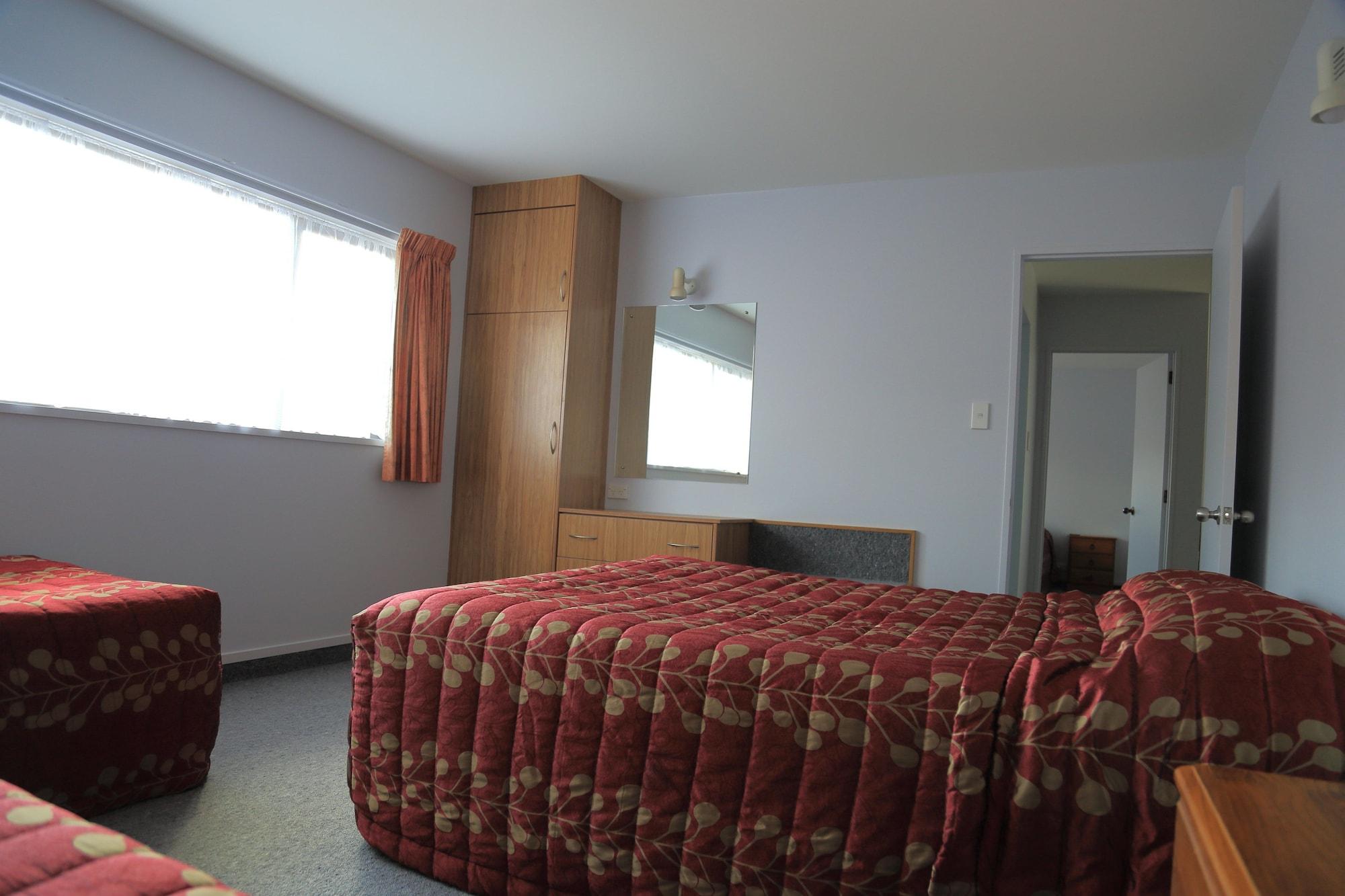 Arran Motel Те-Анау Экстерьер фото