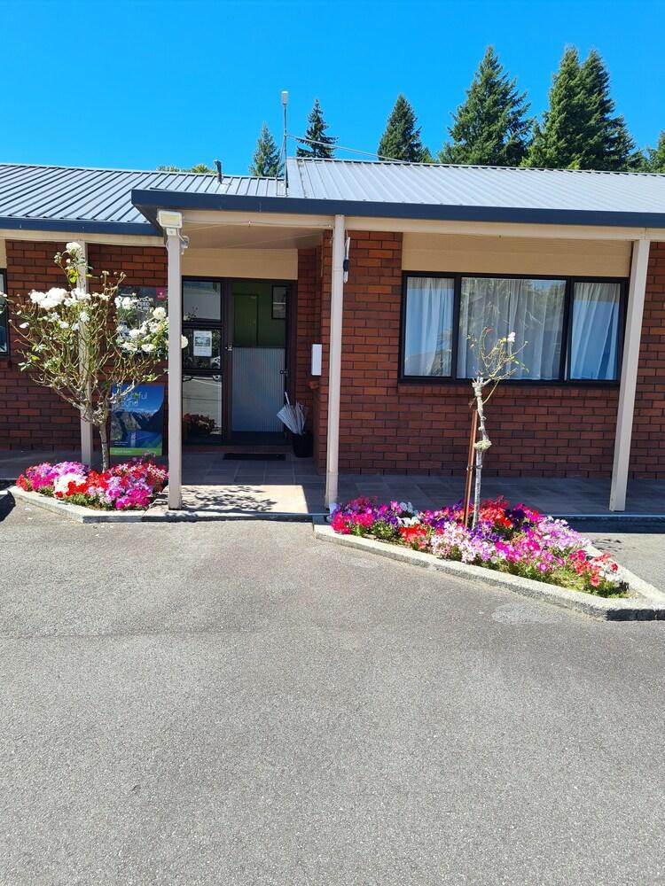 Arran Motel Те-Анау Экстерьер фото